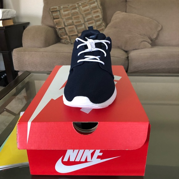 Nike roshe one - Picture 2 of 3